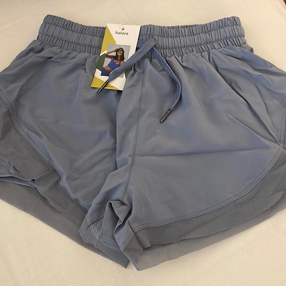 Halara In My Feels Contrast Mesh 2-in-1 Short